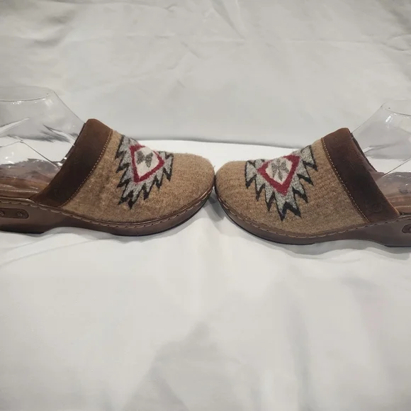 Born Tan Slip-On Clogs with Geometric Design - Picture 3 of 9
